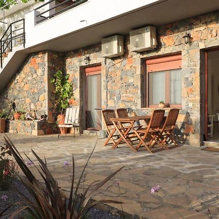 Comfortable Apartment With Garden - Casa Con Vista Havania Экстерьер фото