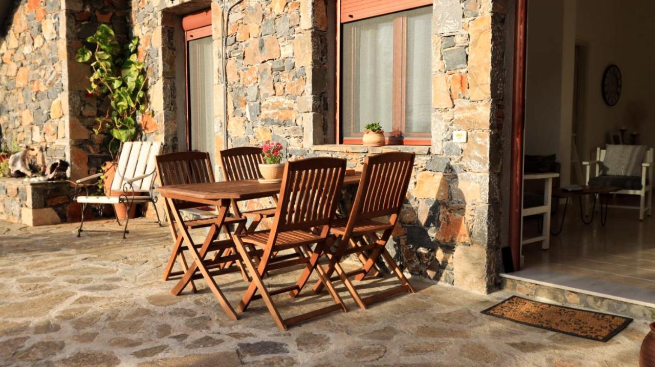 Comfortable Apartment With Garden - Casa Con Vista Havania Экстерьер фото